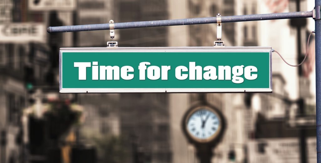 Change, new beginning, risk — Tiranga Game for Housewives: Extra Income or Risk?