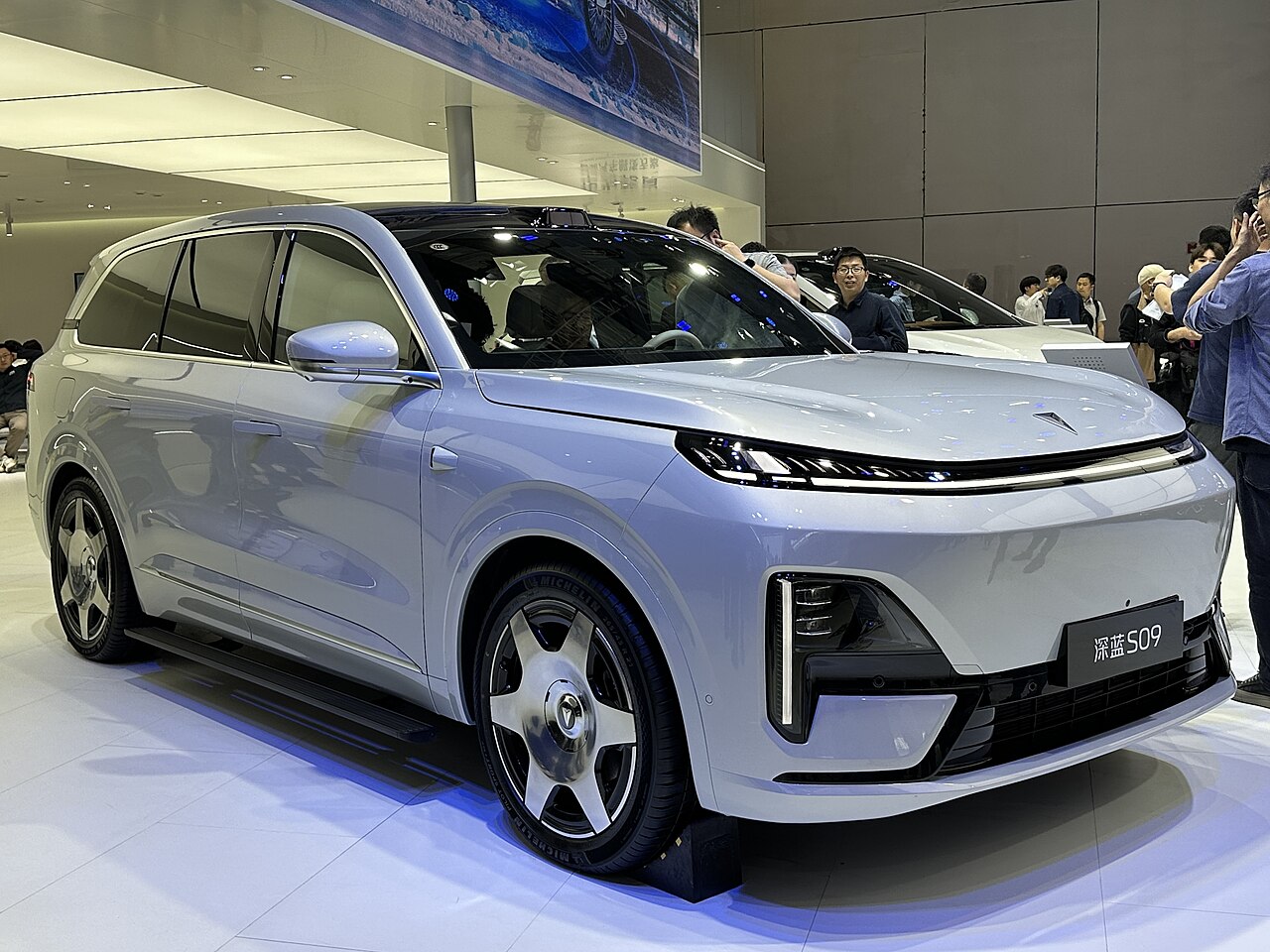 CHANGAN DEEPAL S09