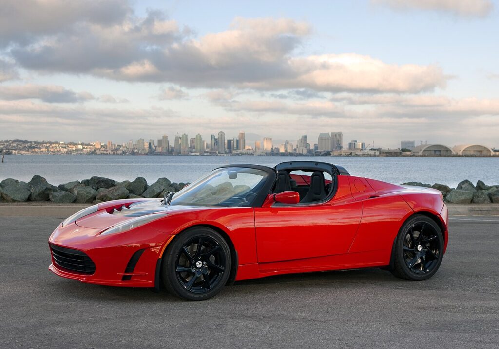 Tesla flying Roadster